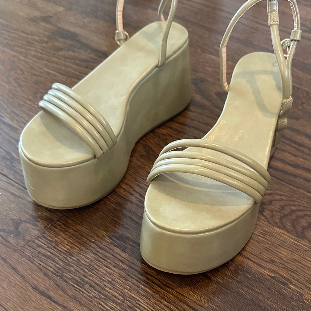 Olive Green Platform Sandals - Picture 7 of 10